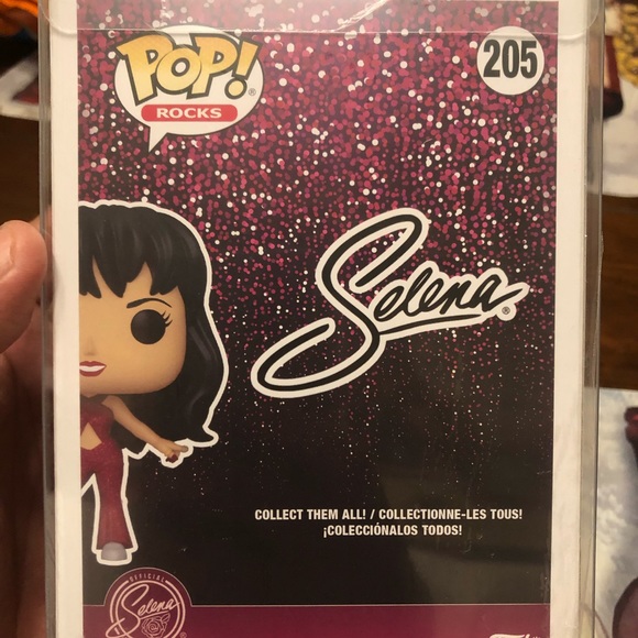 Funkopop Selena #205 🎤 - Picture 3 of 4